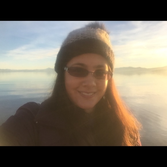 Meet your Posher, Gaby - Picture 1 of 1